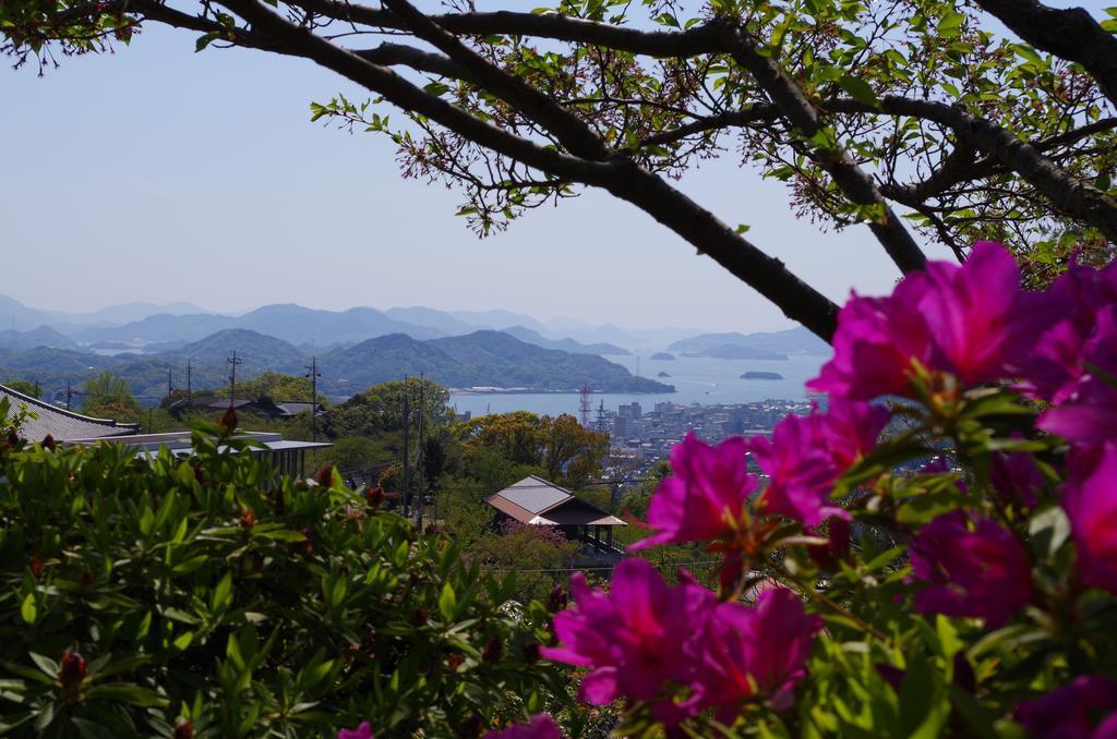 Ryokan Urashima Onomichi Buitenkant foto